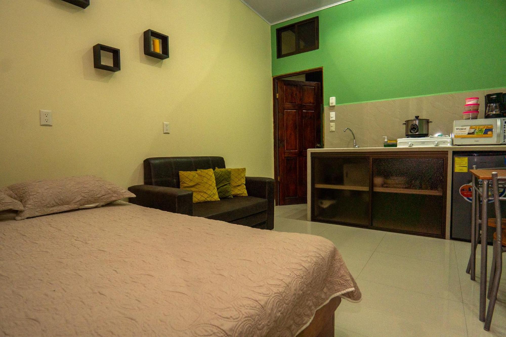 Apartamento Aliga 1 Quepos Exterior photo